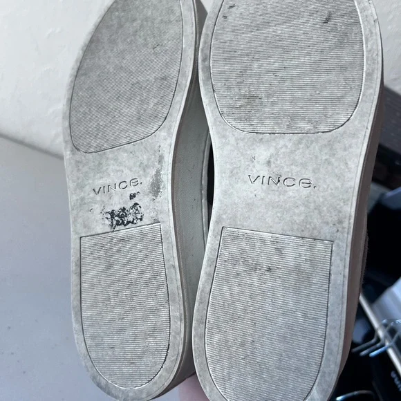 Vince Warren Nubuck Sneaker - Picture 4 of 7